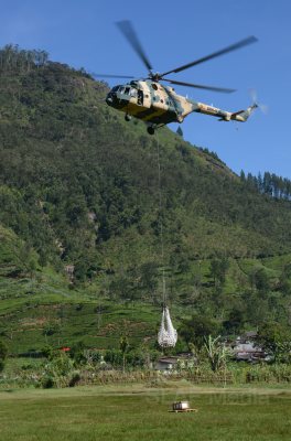 Helitours Facilitates the Airlifting of 20 tons of Material to Adam’s Peak