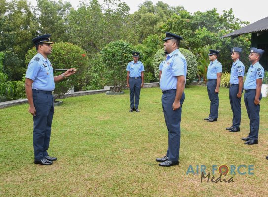 CHANGE OF COMMAND AT NO 01 AIR DEFENCE RADAR SQUADRON AT KATUNAYAKE