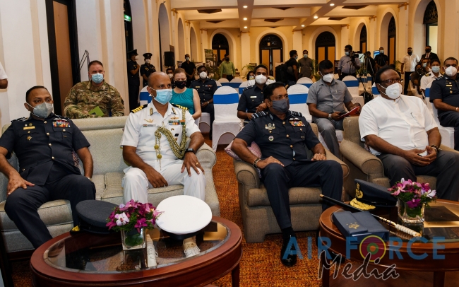 COMMANDER
ATTENDS AERO-INDIA 2021 (VIRTUAL)