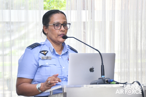 TRAINING
ON AEROMEDICAL EVACUATION AND TRANSPORTATION OF CRITICALLY ILL
PATIENTS