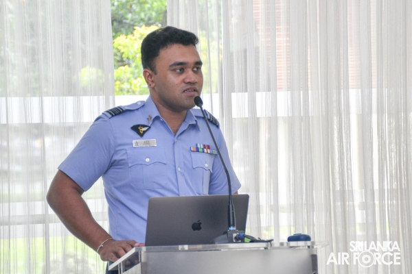 TRAINING
ON AEROMEDICAL EVACUATION AND TRANSPORTATION OF CRITICALLY ILL
PATIENTS