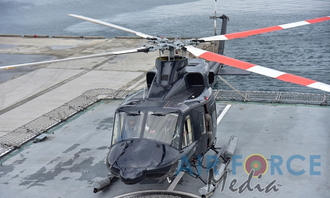 SLAF conducts Helicopter Deck Landing Exercise with SL Navy Ship ‘Sindurala’