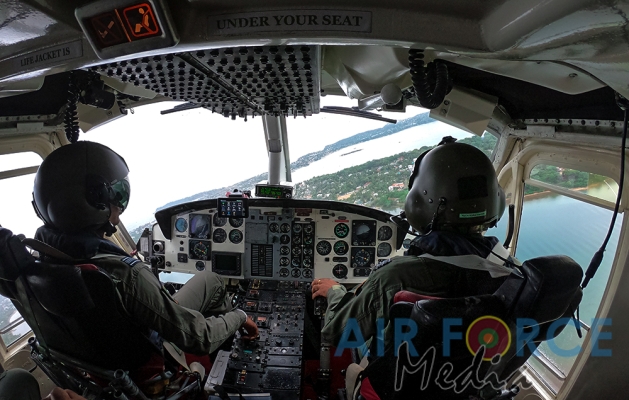 SLAF conducts Helicopter Deck Landing Exercise with SL Navy Ship ‘Sindurala’