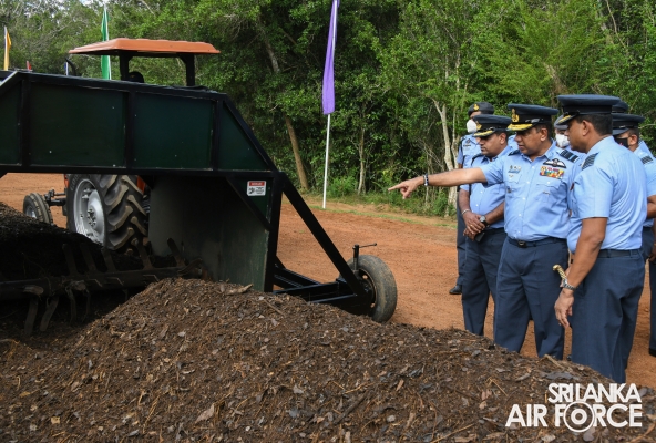 SRI LANKA AIR FORCE COMMENCES PRODUCTION OF ORGANIC FERTILIZER