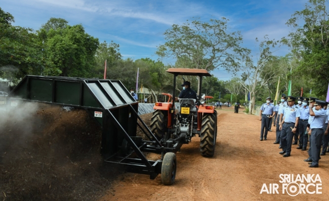 SRI LANKA AIR FORCE COMMENCES PRODUCTION OF ORGANIC FERTILIZER