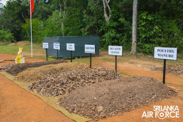 SRI LANKA AIR FORCE COMMENCES PRODUCTION OF ORGANIC FERTILIZER