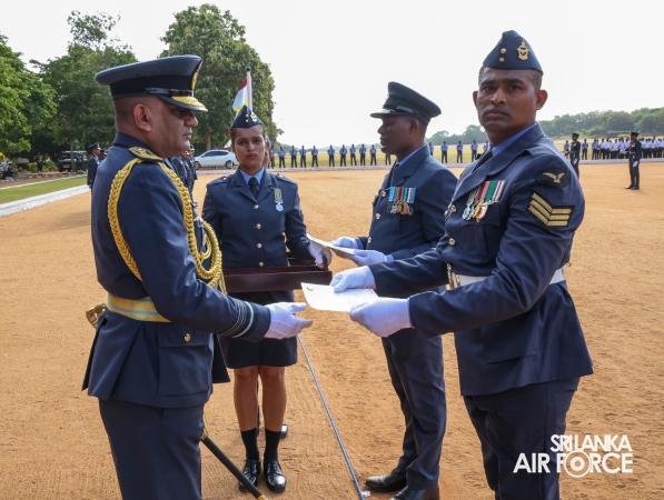 COMMANDER'S INSPECTION OF SLAF BASE ANURADHAPURA
