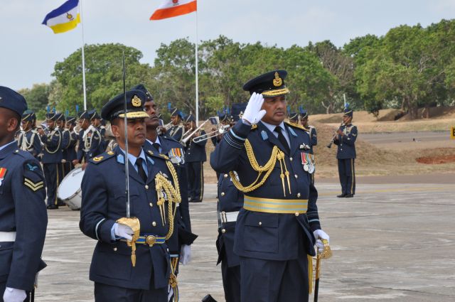 ගුවන් හමුදාපතිතුමන් අනුරාධපුර කඳවුරේ වාර්ෂික පරීක්ෂනය සිදුකරයි