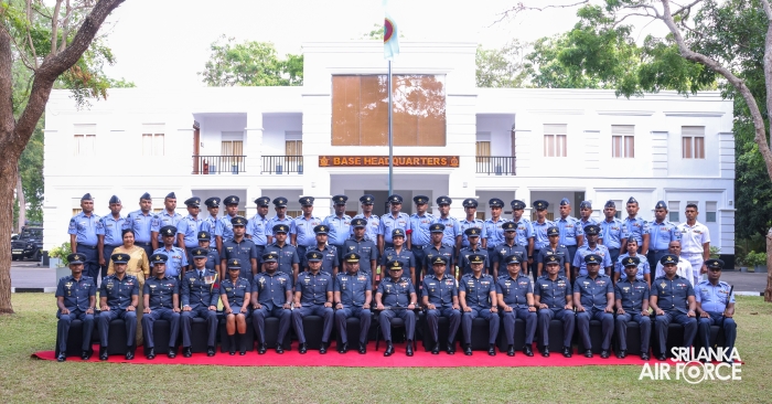 COMMANDER'S
INSPECTION OF SLAF BASE ANURADHAPURA