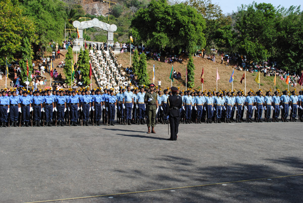 ගුවන් ශිශ්යභට කණ්ඩය