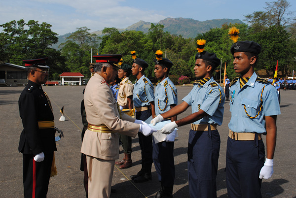 ගුවන් ශිශ්යභට කණ්ඩය