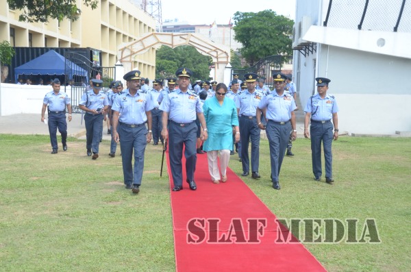 Air Force Avurudu Pola 2015