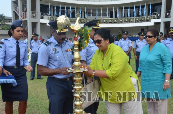 Air Force Avurudu Pola 2015