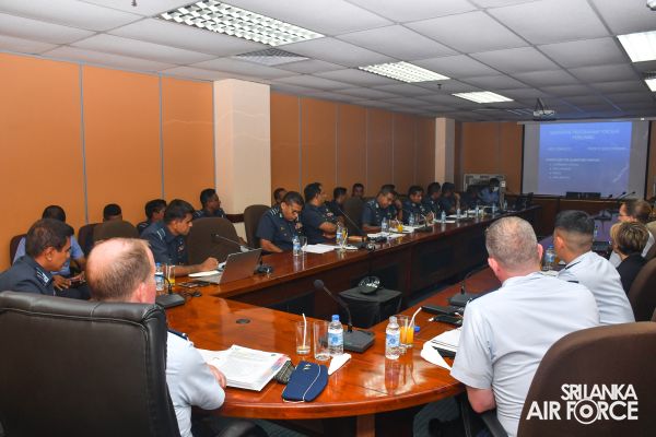 6TH AIRMAN TO AIRMAN STAFF TALKS BETWEEN SLAF AND USAF CONCLUDE ON A HIGH NOTE