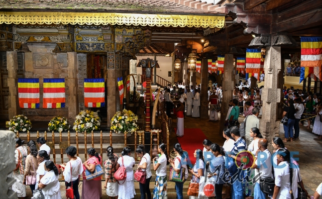 SLAF Holds Religious Ceremony at Temple of the Sacred Tooth for the 9th Consecutive Year