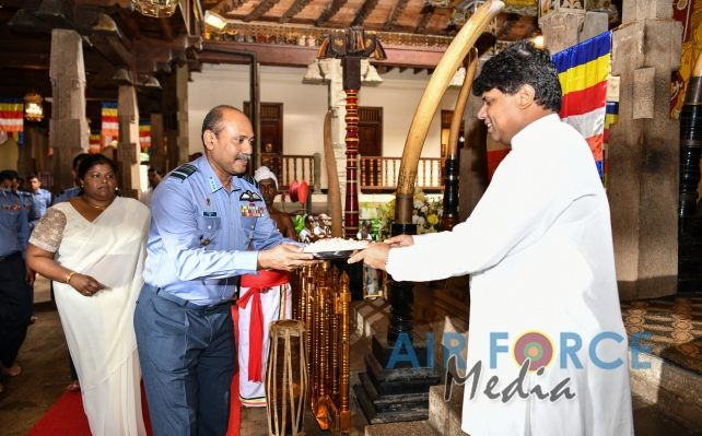 SLAF Holds Religious Ceremony at Temple of the Sacred Tooth for the 9th Consecutive Year