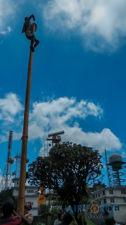 SLAF Celebrates Avurudu Amidst the Clouds at Pidurutalagala