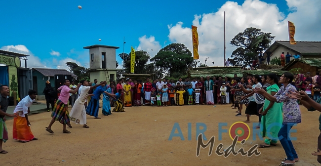 SLAF Celebrates Avurudu Amidst the Clouds at Pidurutalagala