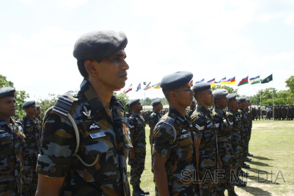 இல.26 அடிப்படை மற்றும் இல.05 சுதந்திர வீழ்ச்சி பரிசூட் பயிற்சி நிறைவு விழா