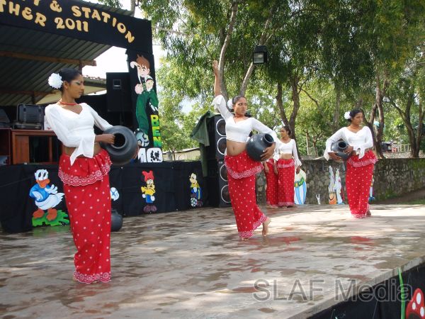 Annual children’s party and get-together 2011 Sri lanka Air force station Ampara