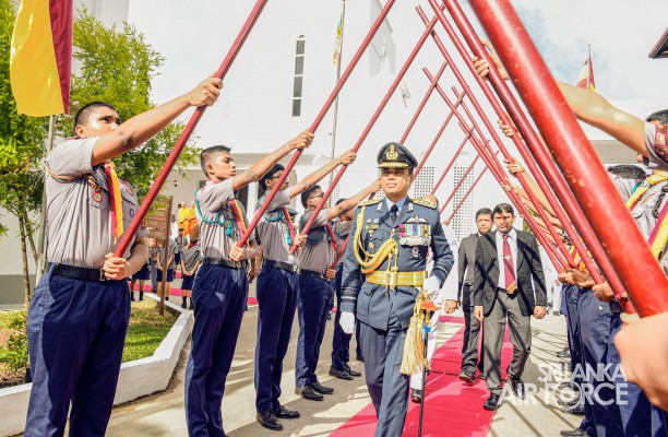 ANANDA COLLEGE FELICITATES THE COMMANDER OF THE AIR FORCE