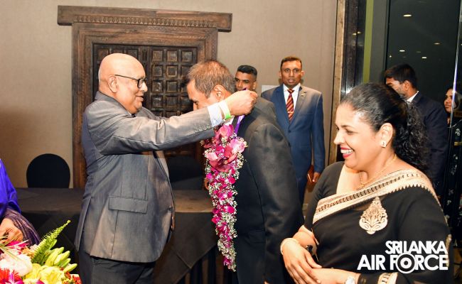ALUMNI
MEMBERS OF ANANDA COLLEGE