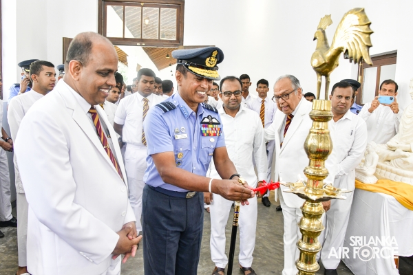 AIR
MARSHAL UDENI RAJAPAKSA GRACES 'ANANDA MUSEUM' INAUGURATION AS SPECIAL
GUEST OF HONOUR