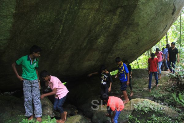Buds “Anganpora” Fighters Visits its Historical Footprints