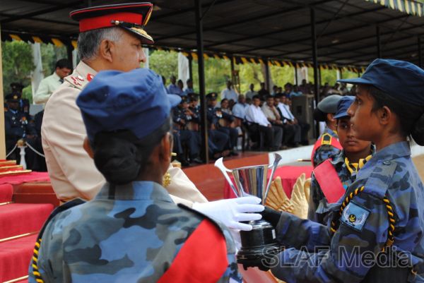 වාර්ෂික කාන්තා ගුවන් ශිෂ්ය භට ඇගයීමේ කඳවුර දියතලාවේදී..