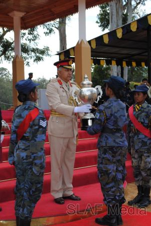 වාර්ෂික කාන්තා ගුවන් ශිෂ්ය භට ඇගයීමේ කඳවුර දියතලාවේදී..