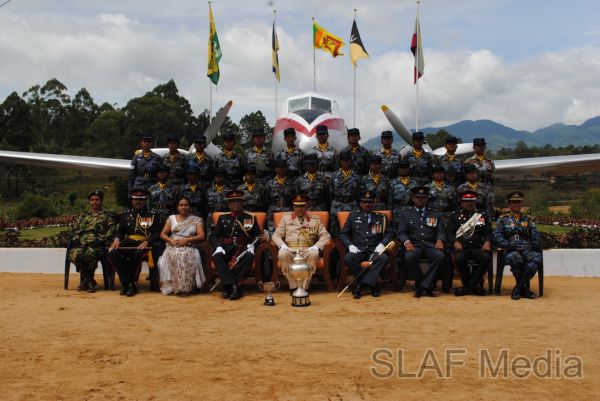 වාර්ෂික කාන්තා ගුවන් ශිෂ්ය භට ඇගයීමේ කඳවුර දියතලාවේදී..