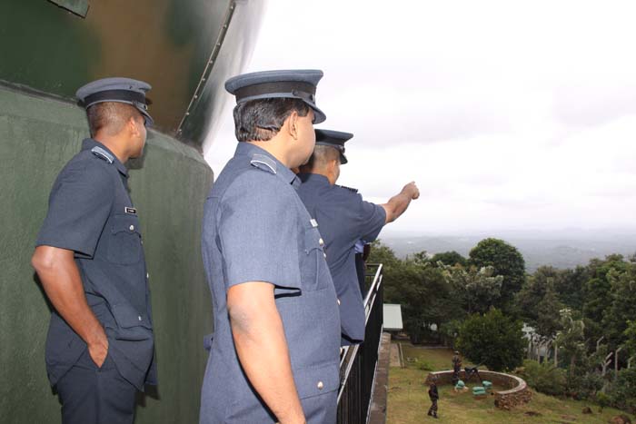 මීරිගම කඳවුරේ ගුවන් හමුදාධිපති තුමාගේ වාර්ෂික පරීක්ෂණය සිදු කරයි.