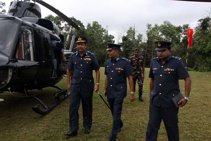 මීරිගම කඳවුරේ ගුවන් හමුදාධිපති තුමාගේ වාර්ෂික පරීක්ෂණය සිදු කරයි.