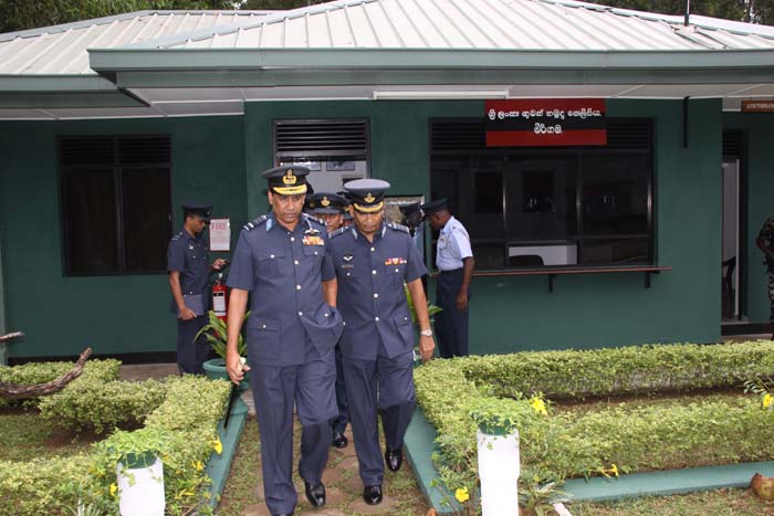 මීරිගම කඳවුරේ ගුවන් හමුදාධිපති තුමාගේ වාර්ෂික පරීක්ෂණය සිදු කරයි.