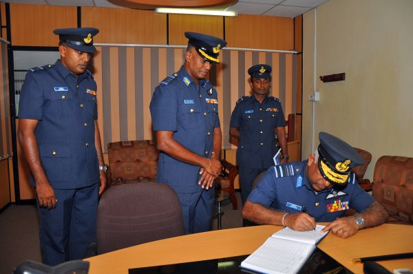 Annual Commander's Inspection at Sri Lanka Air Force Base Ratmalana 2014