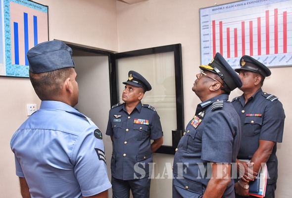 Commander's Inspection of Sri Lanka Air Force Station Piduruthalagala