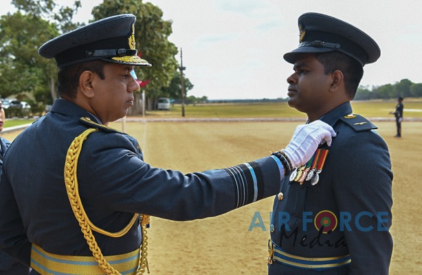 COMMANDER'S INSPECTION OF SLAF BASE ANURADHAPURA