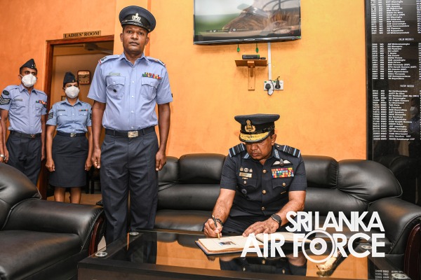 COMMANDERS INSPECTION OF AFHQ AND SLAF STATION COLOMBO
