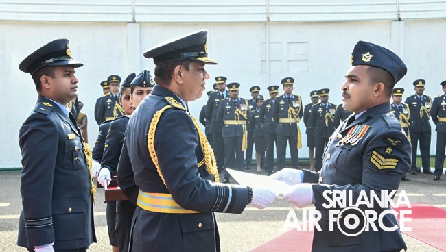 COMMANDERS INSPECTION OF AFHQ AND SLAF STATION COLOMBO