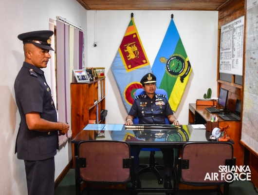 COMMANDER’S INSPECTION AT SLAF COMBAT TRAINING SCHOOL DIYATALAWA