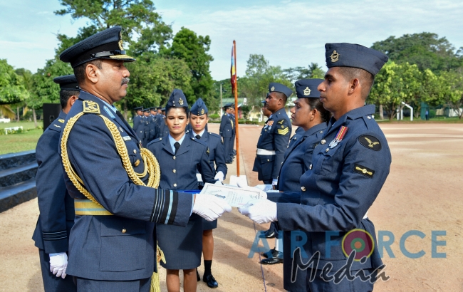 The Commander’s Inspection of SLAF TTS Ekala