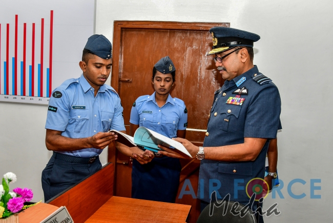 The Commander’s Inspection of SLAF TTS Ekala