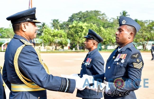 The Commander’s Inspection of SLAF TTS Ekala