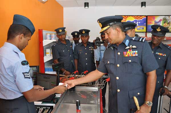 AOC’s Inspection was held at SLAF base Hingurakkgoda yesterday