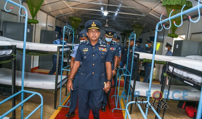 COMMANDER’S
INSPECTION OF SLAF STATION IRANAMADU