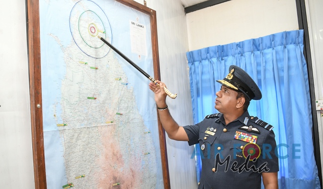 COMMANDER’S
INSPECTION OF SLAF STATION IRANAMADU
