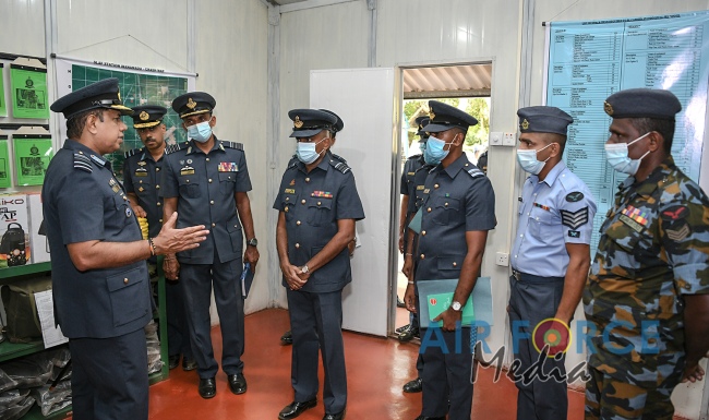 COMMANDER’S
INSPECTION OF SLAF STATION IRANAMADU