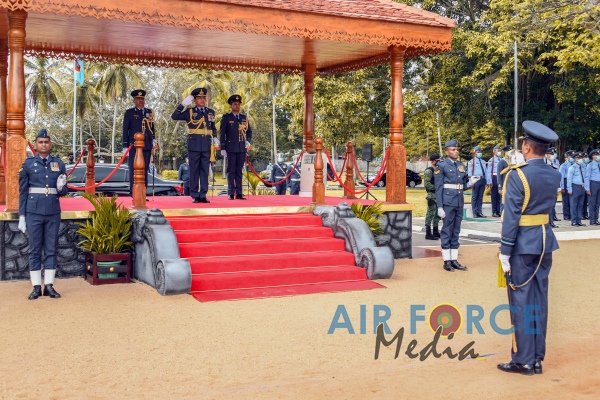 COMMANDER'S INSPECTION OF SLAF BASE KATUNAYAKE