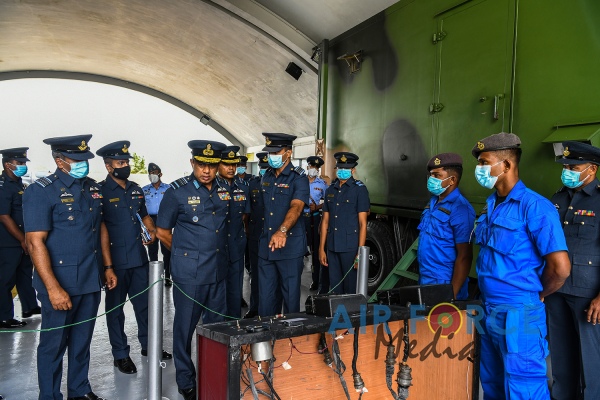 COMMANDER'S INSPECTION OF SLAF BASE KATUNAYAKE
