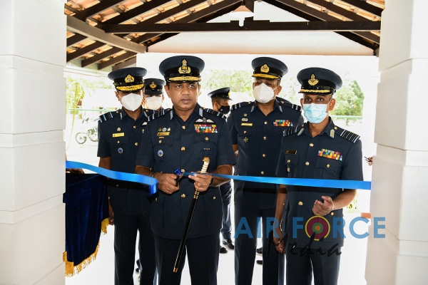 COMMANDER'S INSPECTION OF SLAF BASE KATUNAYAKE